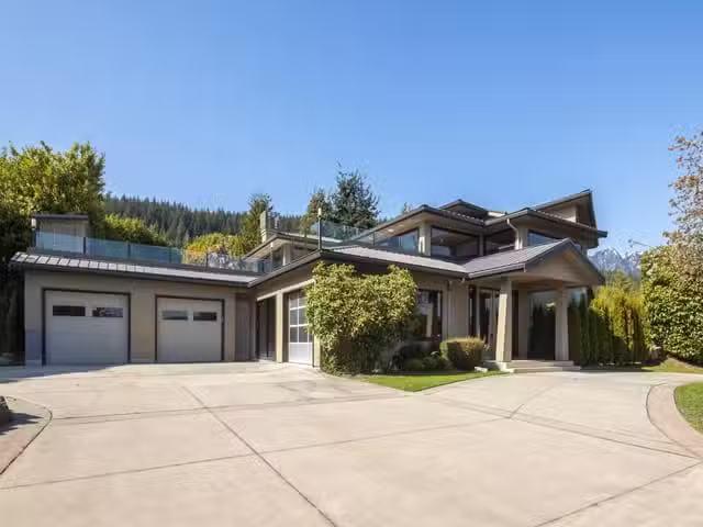 House for sale in West Vancouver, British Columbia