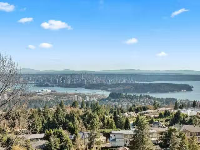 House for sale in West Vancouver, British Columbia