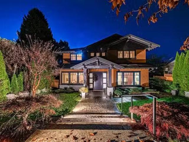 House for sale in West Vancouver, British Columbia