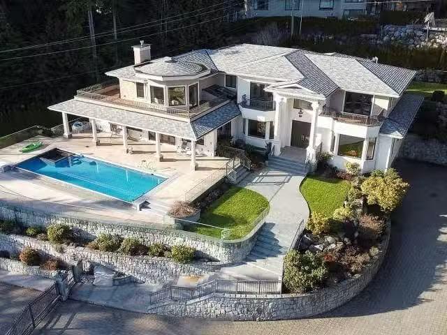 House for sale in West Vancouver, British Columbia
