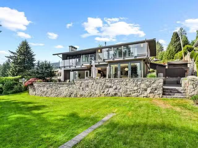 House for sale in West Vancouver, British Columbia
