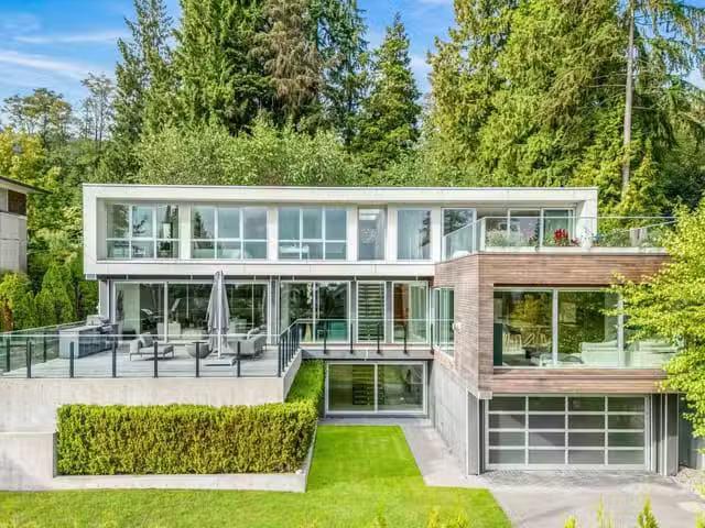 House for sale in West Vancouver, British Columbia