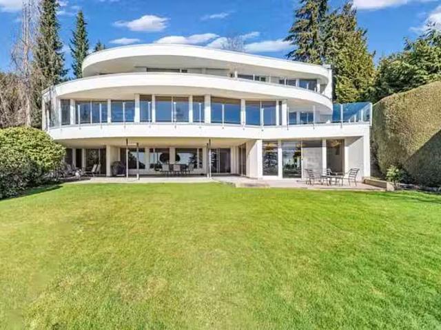 House for sale in West Vancouver, British Columbia