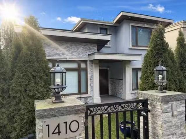 House for sale in West Vancouver, British Columbia