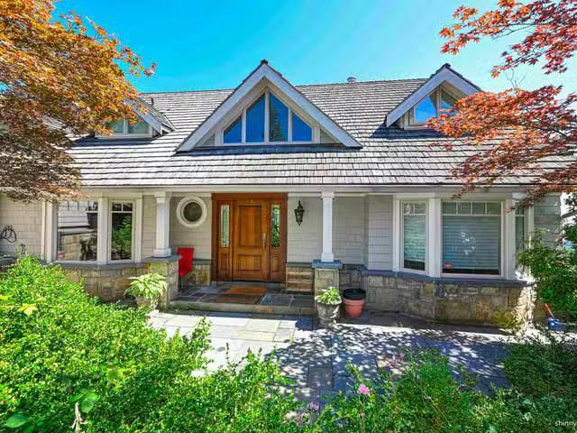 House for sale in West Vancouver, British Columbia