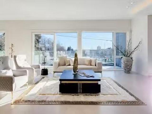 House for sale in West Vancouver, British Columbia