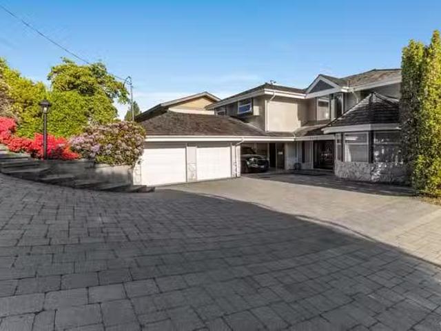 House for sale in West Vancouver, British Columbia