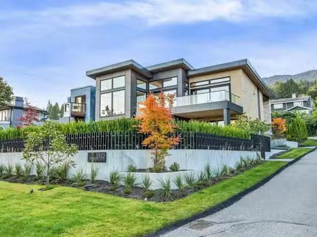 House for sale in West Vancouver, British Columbia