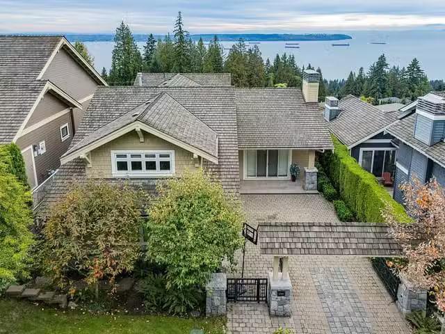 House for sale in West Vancouver, British Columbia