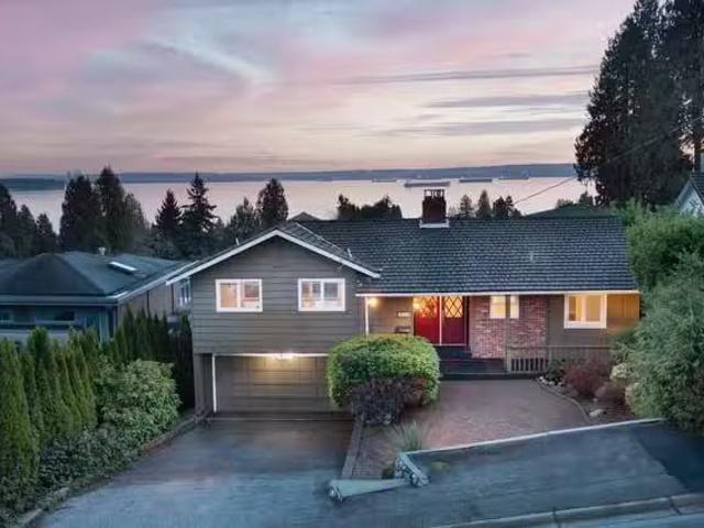 House for sale in West Vancouver, British Columbia