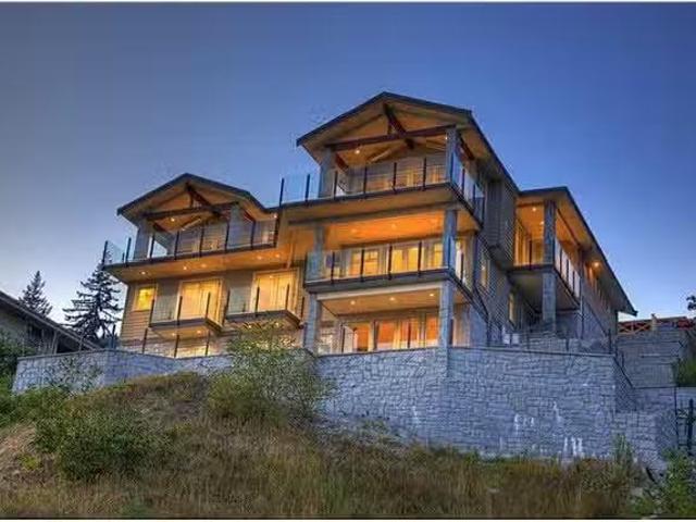 House for sale in West Vancouver, British Columbia