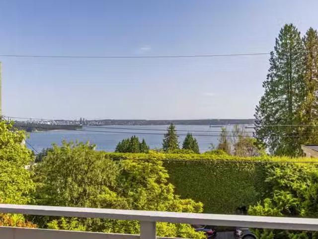 House for sale in West Vancouver, British Columbia