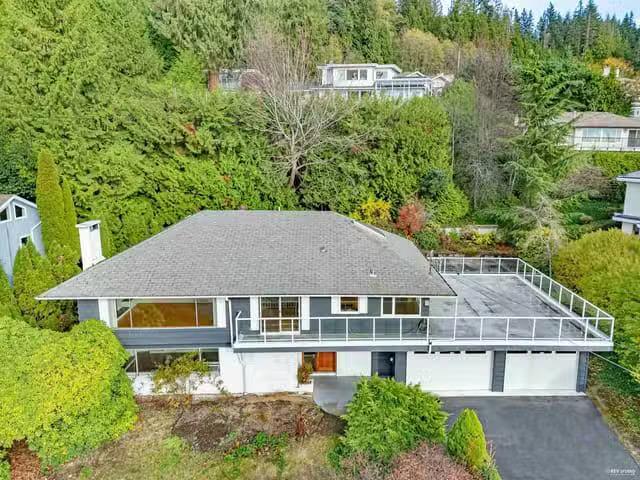 House for sale in West Vancouver, British Columbia