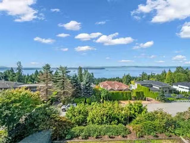 House for sale in West Vancouver, British Columbia