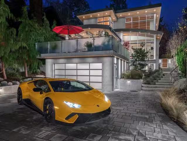 House for sale in West Vancouver, British Columbia