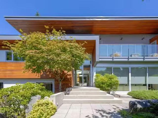 House for sale in West Vancouver, British Columbia