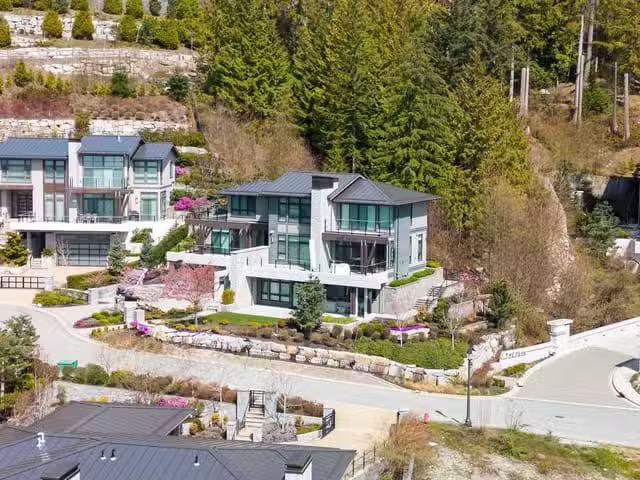 House for sale in West Vancouver, British Columbia