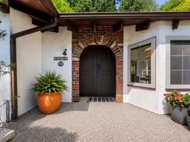House for sale in West Vancouver, British Columbia