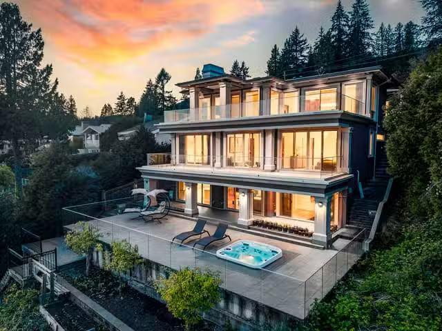 House for sale in West Vancouver, British Columbia