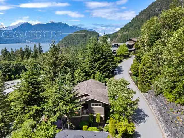 House for sale in West Vancouver, British Columbia