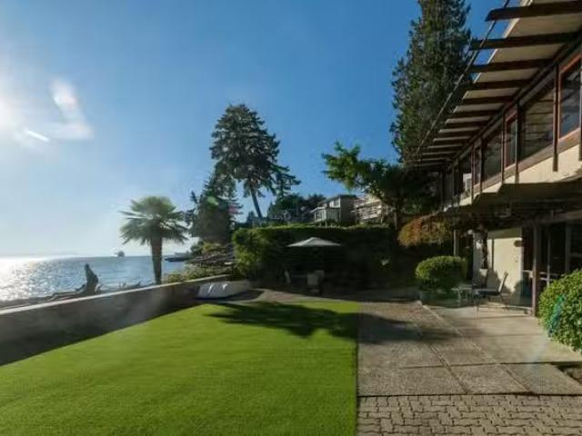 House for sale in West Vancouver, British Columbia