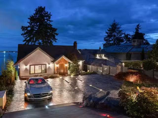 House for sale in West Vancouver, British Columbia
