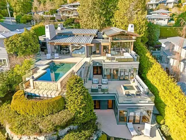 House for sale in West Vancouver, British Columbia