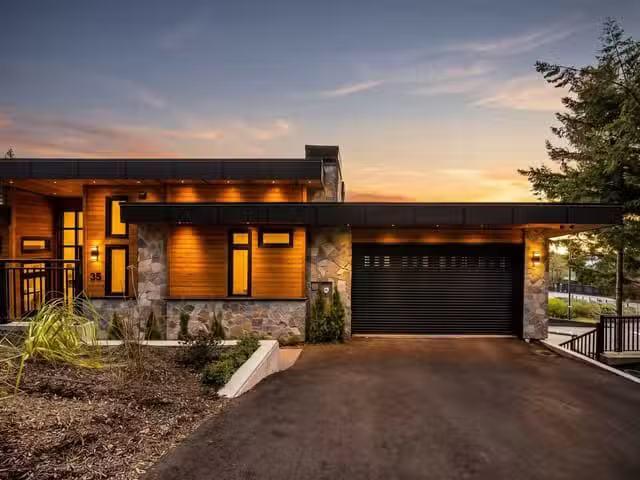 House for sale in West Vancouver, British Columbia