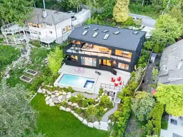 House for sale in West Vancouver, British Columbia