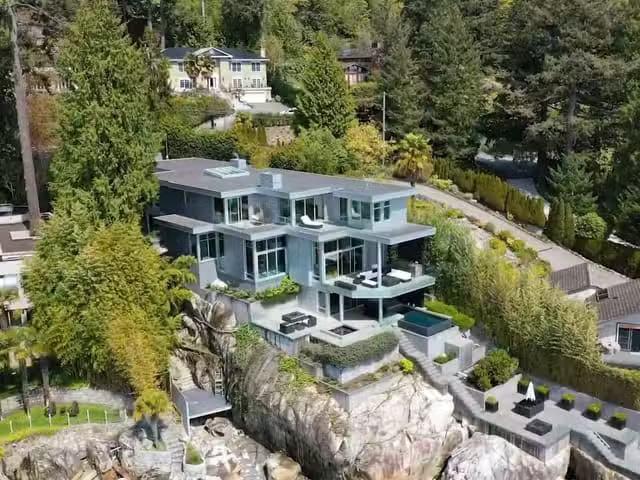 House for sale in West Vancouver, British Columbia