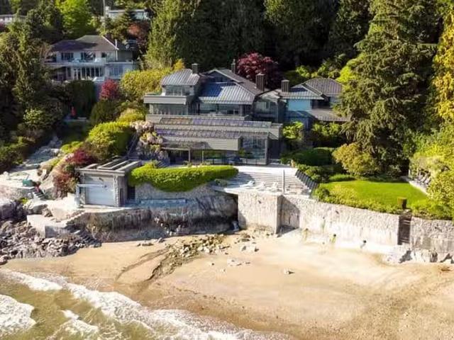 House for sale in West Vancouver, British Columbia