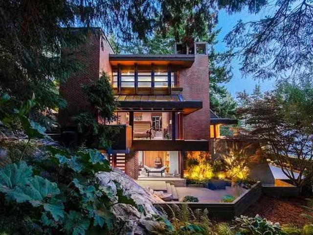 House for sale in West Vancouver, British Columbia