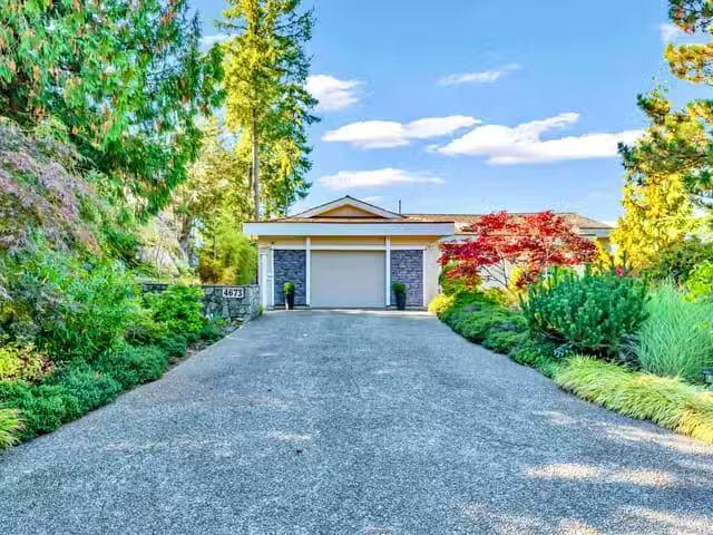 House for sale in West Vancouver, British Columbia