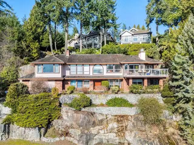 House for sale in West Vancouver, British Columbia