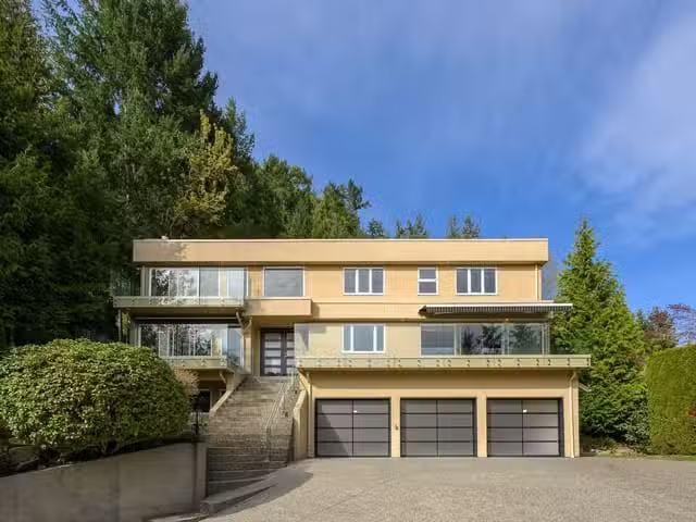 House for sale in West Vancouver, British Columbia