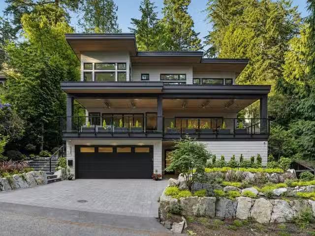 House for sale in West Vancouver, British Columbia