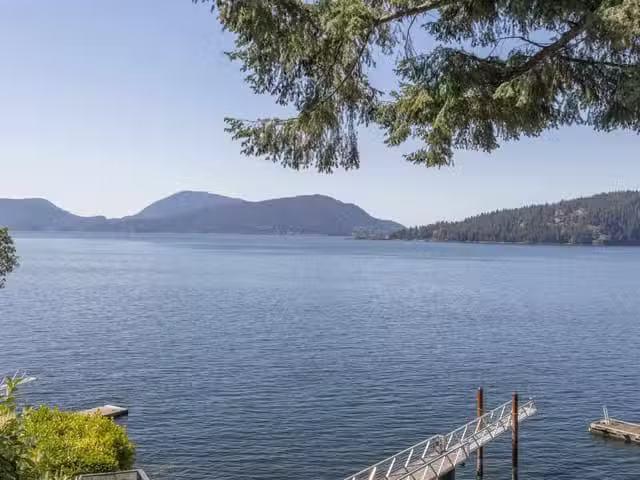 House for sale in West Vancouver, British Columbia