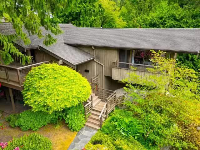House for sale in West Vancouver, British Columbia