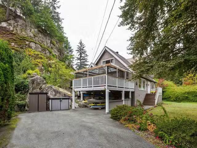 House for sale in West Vancouver, British Columbia