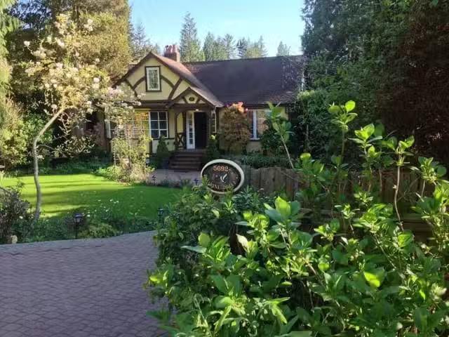House for sale in West Vancouver, British Columbia