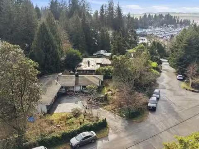 House for sale in West Vancouver, British Columbia