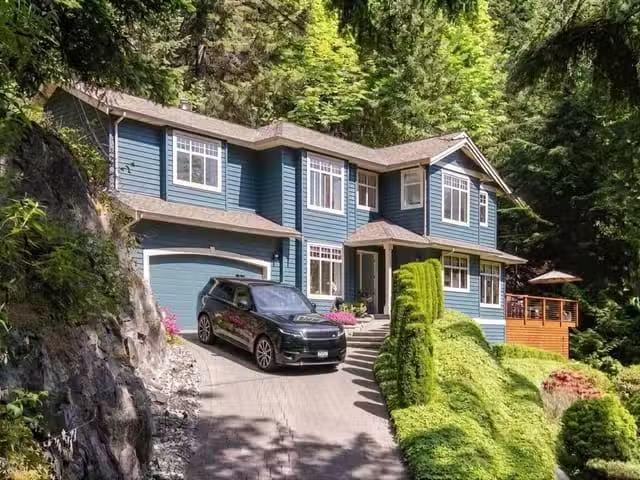 House for sale in West Vancouver, British Columbia