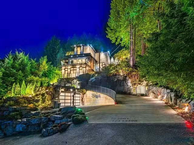House for sale in West Vancouver, British Columbia