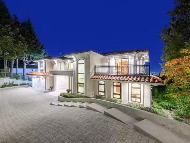 House for sale in West Vancouver, British Columbia