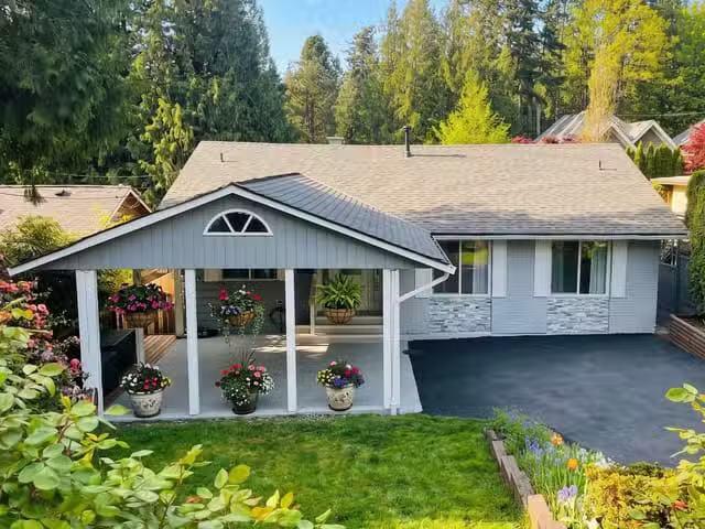 House for sale in West Vancouver, British Columbia