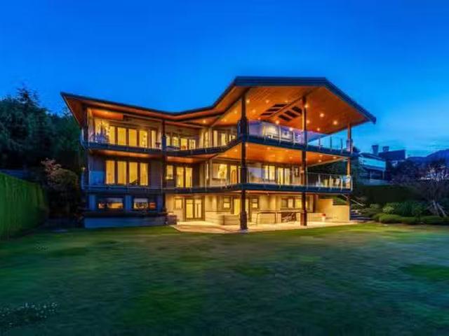 House for sale in West Vancouver, British Columbia