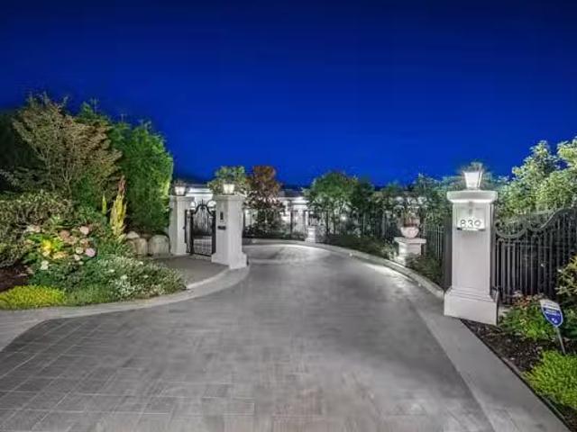 House for sale in West Vancouver, British Columbia