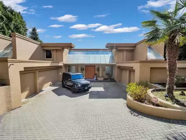 House for sale in West Vancouver, British Columbia
