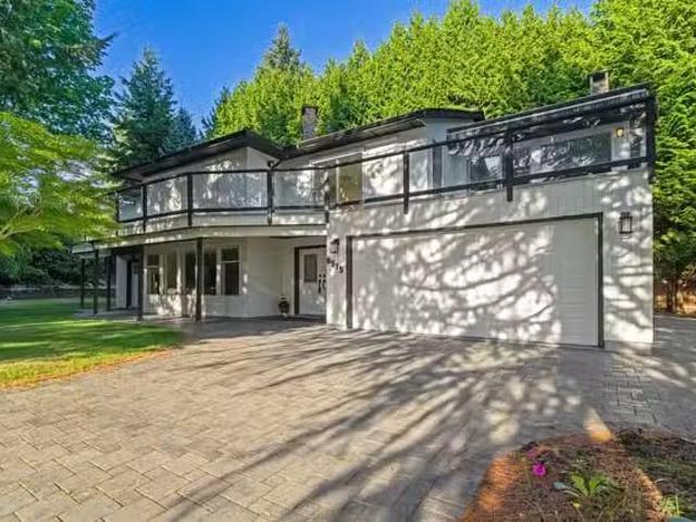House for sale in West Vancouver, British Columbia