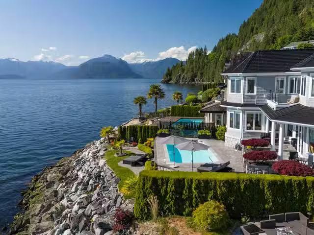 House for sale in West Vancouver, British Columbia